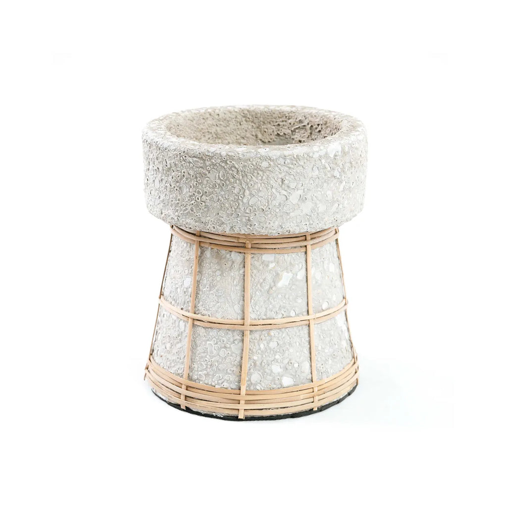 The Serene Candle Holder - Concrete Natural - M