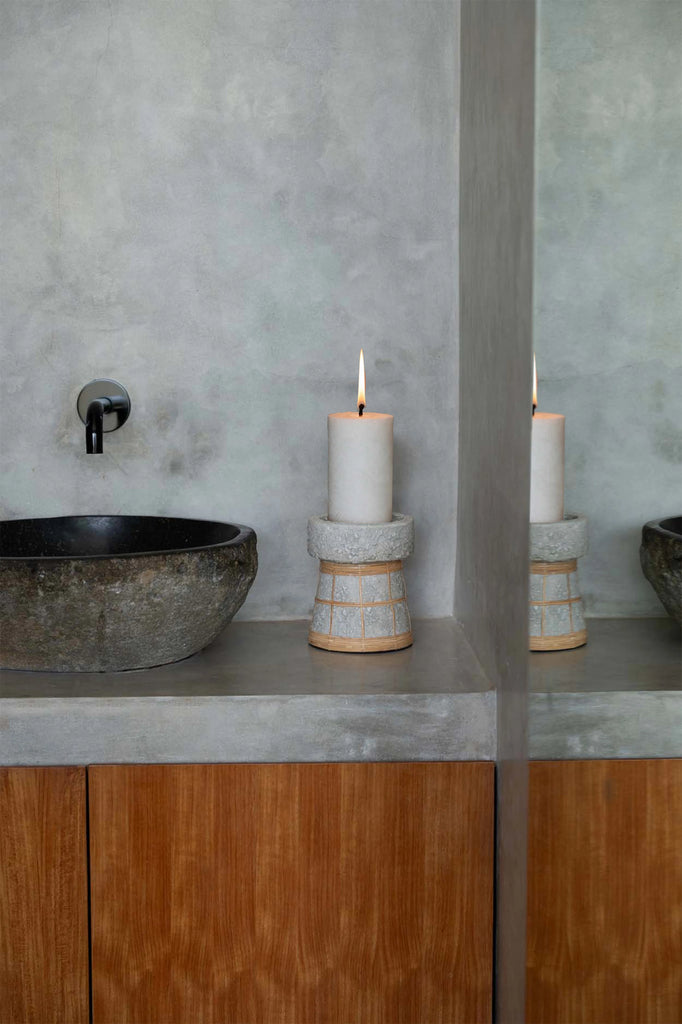 The Serene Candle Holder - Concrete Natural - M