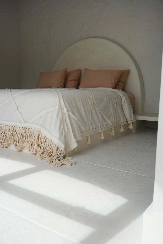 The Berber Bed Throw - Natural